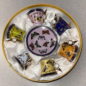 NWT Classic coffee and tea, butterfly  Pattern tea Set in Multicolor